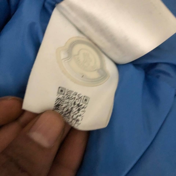 Moncler orange wilson puffer jacket - Picture 11 of 11